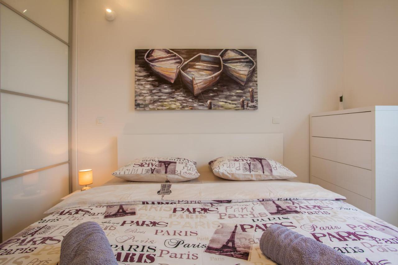 Apartman Laura ริเยกา ภายนอก รูปภาพ